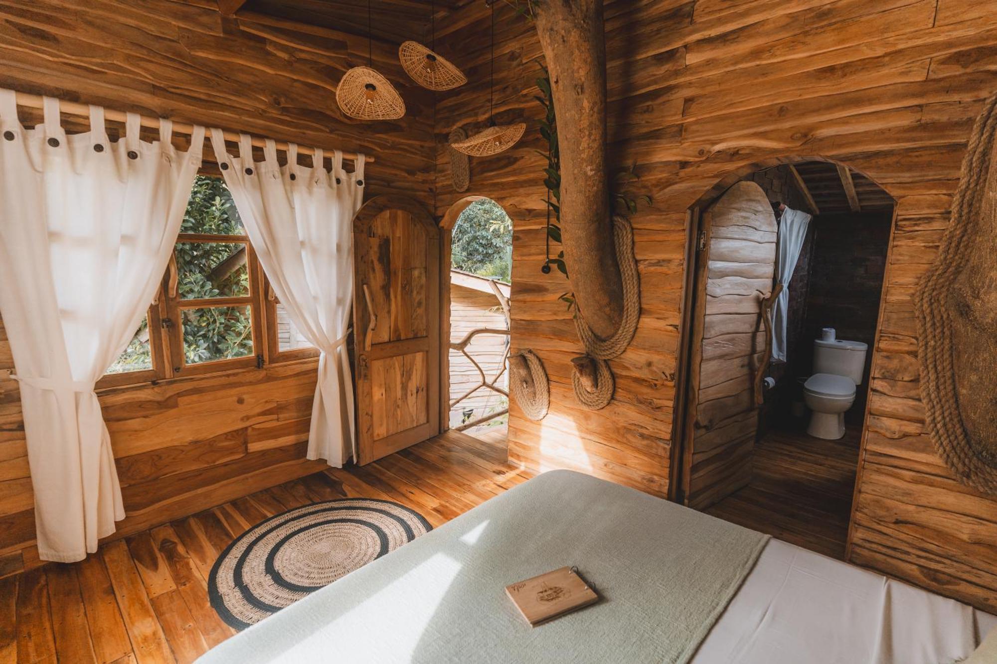 Roots Tree House Villa Uluwatu  Bagian luar foto